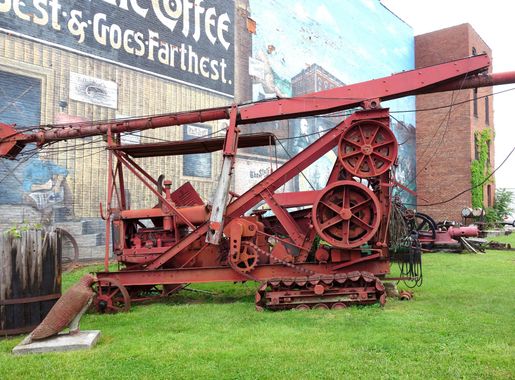 File:Outdoor display - Oil & Gas Museum - Parkersburg, West Virginia -  DSC05559.JPG - Wikimedia Commons