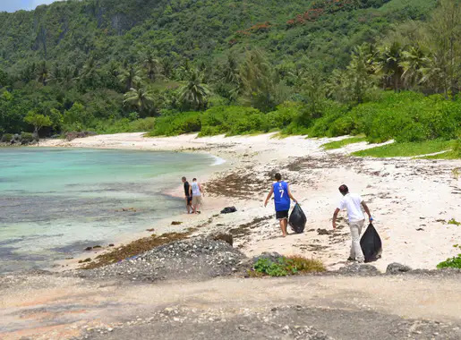 Pago Bay photo 3