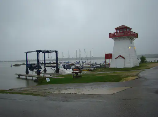 File:Hecla Island and Provincial Park in Lake Winnipeg Manitoba (24).JPG -  Wikimedia Commons