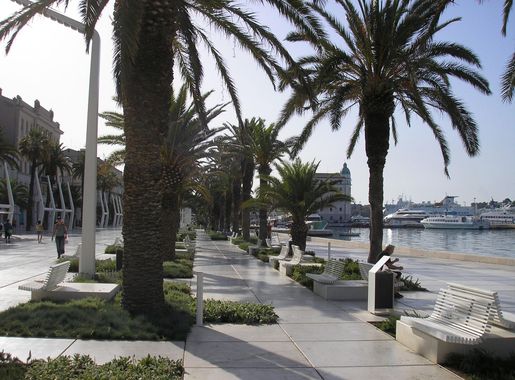 File:Croatia.Split.Riva.jpg - Wikimedia Commons