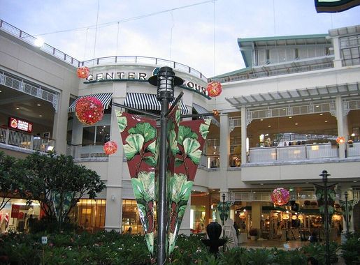 File:Hua Hin Market village.jpg - Wikimedia Commons