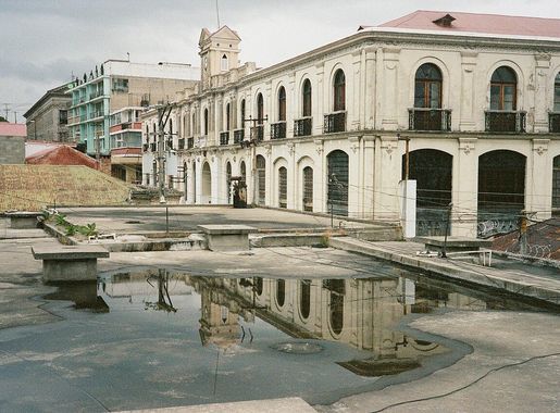 File:Neoclassical architecture in Quetzaltenango, Guatemala.jpg - Wikimedia  Commons