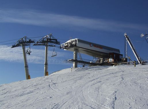 File:Park Snow Donovaly - chairlift.JPG - Wikimedia Commons