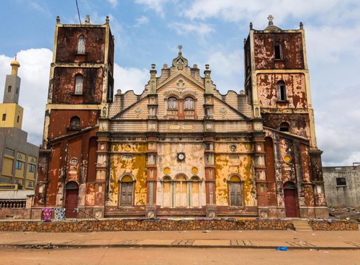 Fichier:Façade Grande Mosquée de Porto-Novo.jpg — Wikipédia