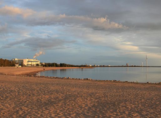 File:Nallikari Beach Oulu 20150905.JPG - Wikimedia Commons