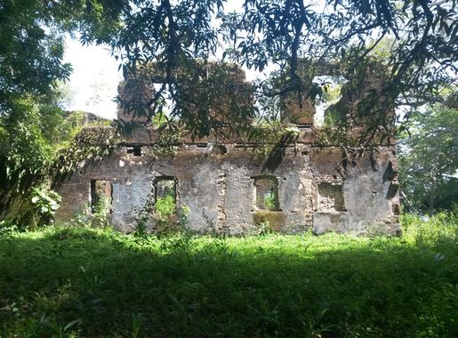 File:Bunce Island Fortress Wall 03.jpg - Wikimedia Commons