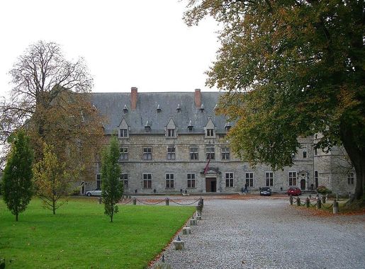 File:Château Chimay 1.JPG - Wikimedia Commons
