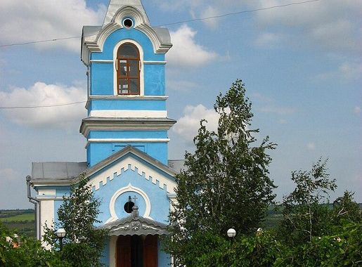 File:Biserica mănăstirii Ţipova.JPG - Wikimedia Commons