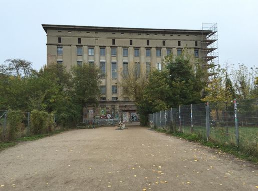 File:Berghain in October 2014.jpg - Wikimedia Commons
