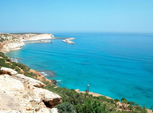File:Ras al Helal harbour.JPG - Wikimedia Commons