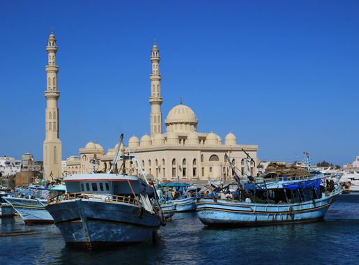 Free Images : vehicle, landmark, harbor, port, tourism, place of worship,  egypt, mosque, red sea, hurghada 5184x3456 - - 720732 - Free stock photos -  PxHere