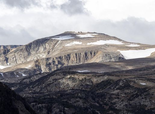 File:Beartooth Pass - Hellroaring Plateau MT1.jpg - Wikimedia Commons