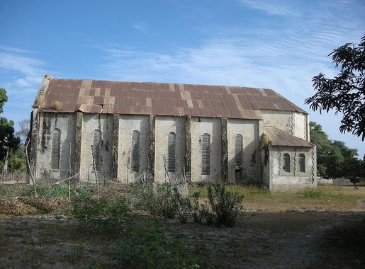 File:Carabane-Church1.JPG - Wikimedia Commons