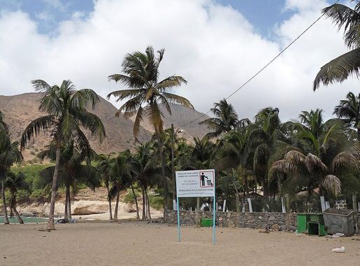 File:Tarrafal Beach (17).jpg - Wikimedia Commons