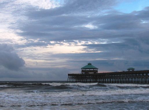 File:Folly-beach-pier-sc1.jpg - Wikimedia Commons