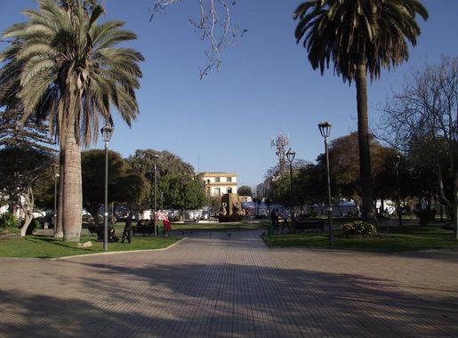 Archivo:Plaza de Armas La Serena.JPG - Wikipedia, la enciclopedia libre