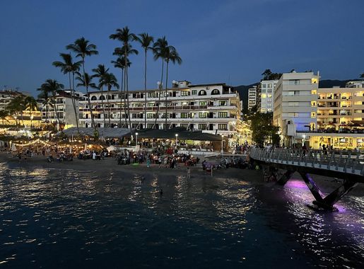 File:Puerto Vallarta (November 2022) - 124.jpg - Wikimedia Commons
