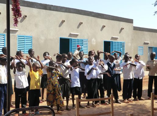 Deployed agents spread holiday cheer to local youth in Burkina Faso >  Office of Special Investigations > Article Display