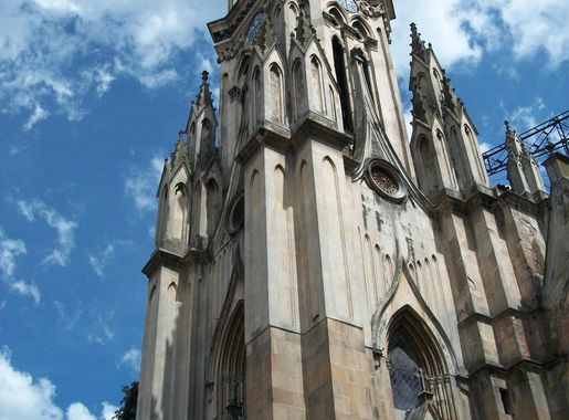 Archivo:Bogotá Iglesia de Lourdes.JPG - Wikipedia, la enciclopedia libre