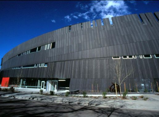 File:Exterior 5 med.jpg - Wikimedia Commons