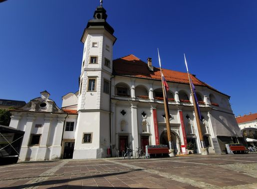 Slika:2021 — Drittte Juli-Reise Mateus2019 — Batch (48).jpg - Wikipedija,  prosta enciklopedija
