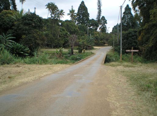 Fichier:Canala village.JPG — Wikipédia