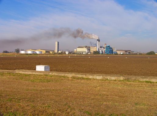 File:Mhlume Sugar Mill.jpg - Wikimedia Commons