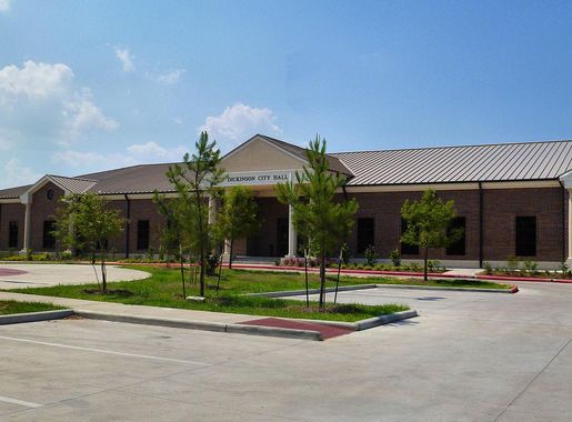 File:Dickinson Texas City Hall.jpg - Wikimedia Commons