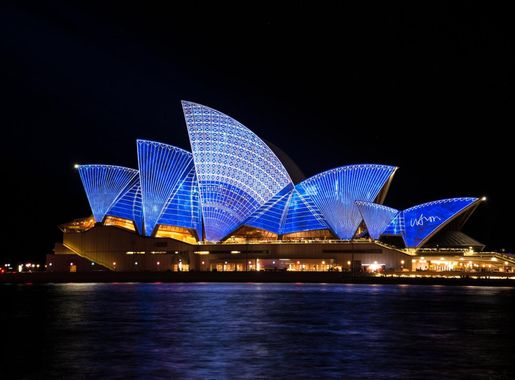 Free Images : structure, night, reflection, opera house, landmark, stadium,  light show, australia, theatre, stage, vivid, sydney harbour, atmosphere of  earth, sport venue 2000x1335 - - 1337133 - Free stock photos - PxHere