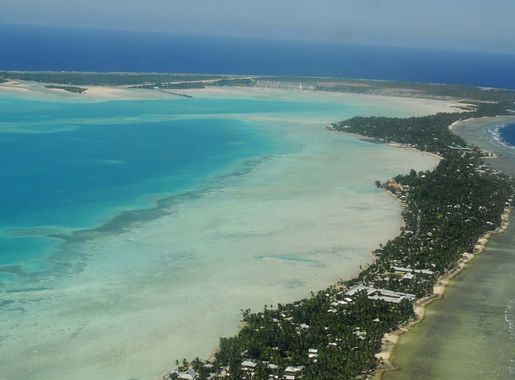 File:South Tarawa from the air.jpg - Wikipedia