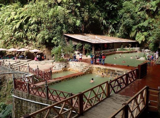 File:Fuentes Georginas hot springs 02.jpg - Wikimedia Commons