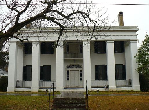 File:Bluff Hall 01.jpg - Wikipedia