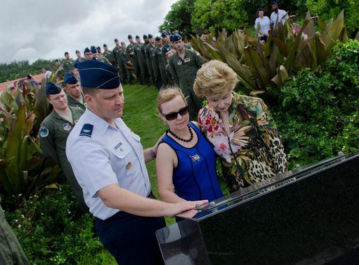 Raider 21 remembered by deployed aircrew > Andersen Air Force Base >  Articles