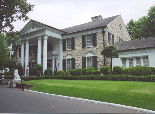 File:Graceland.jpg - Wikimedia Commons