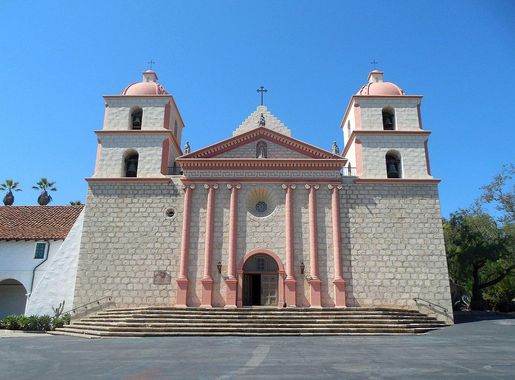 File:SantaBarbara MissionFacade 20170912.jpg - Wikimedia Commons