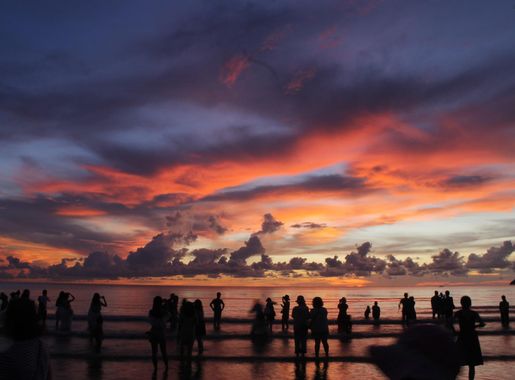 File:Tanjung Aru beach sunset view.jpg - Wikimedia Commons