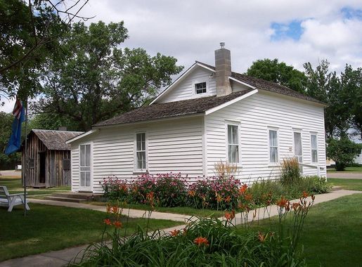 File:Surveyors house little house on the prairie.jpg - Wikimedia Commons