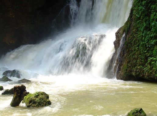 Majestic Waterfalls in Jamaica image - Free stock photo - Public Domain  photo - CC0 Images