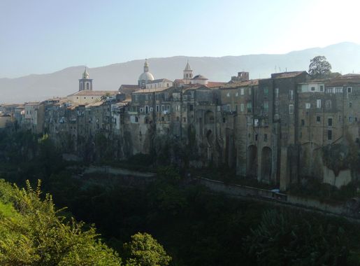 File:Sant'Agata de' Goti.JPG - Wikimedia Commons