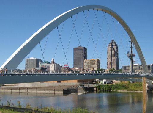 File:Skyline downtown Des Moines.jpg - Wikimedia Commons