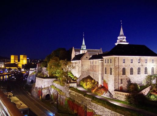 File:NO-oslo-akershus-blick-von-schiff.jpg - Wikimedia Commons