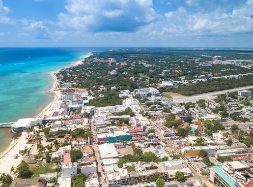 File:Aerial of Playa del Carmen, Mexico (28708057347).jpg - Wikimedia  Commons