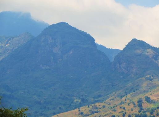 File:Uluguru Mountain.JPG - Wikipedia