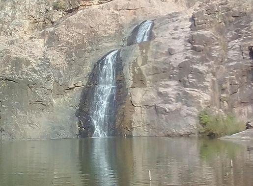 File:Derekasa Hajra Water Fall.jpg - Wikimedia Commons