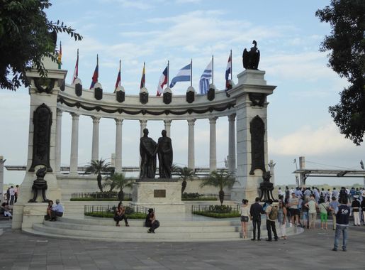 Archivo:Malecón 2000 Ecuador330.JPG - Wikipedia, la enciclopedia libre