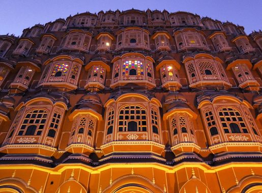 File:Hawa Mahal - Lit up at night - 1.jpg - Wikimedia Commons