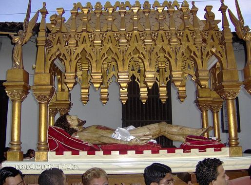 File:Procesion Santo Entierro Catedral.JPG - Wikimedia Commons