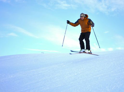 Snow-covered peaks await skiers, boarders and hikers > Kirtland Air Force  Base > Article Display