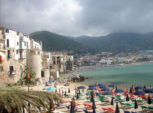 File:Cefalu beach.JPG - Wikimedia Commons