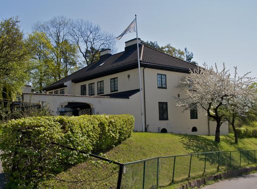 Arnstein Arneberg – Wikipedia